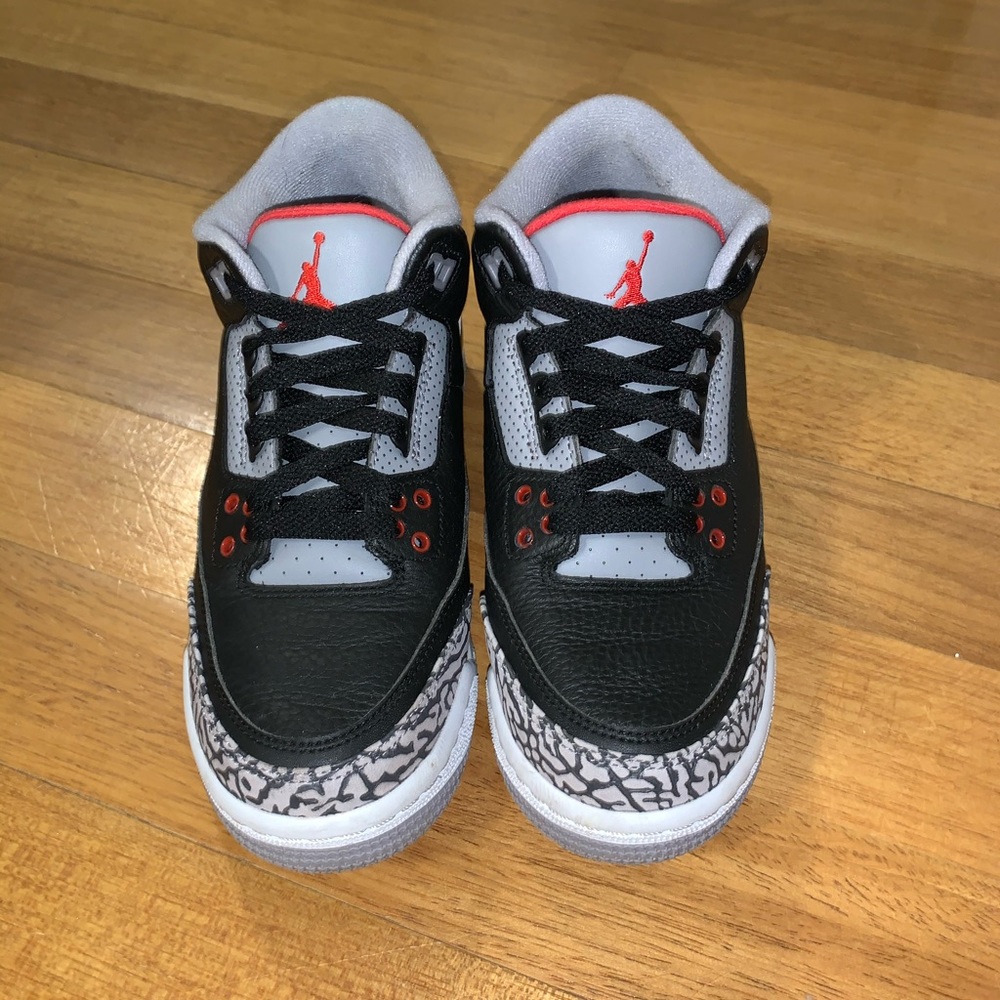 Air Jordan 3 black cement